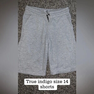 True indigo boys shorts size 14